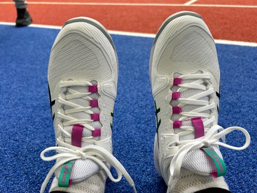 【asics】新作シューズ「SOLUTION SPEED FF4」の詳細公開＆予約開始！アップデートした軽量系モデルを実際に履いて動いて体感！【テニス用品に関するブログ＠テニスショップLAFINO 冨貴塚 裕太】