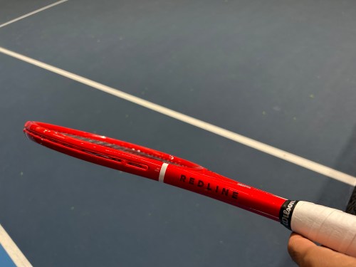 お待たせしました！【Wilson】長く謎に包まれていた「P」のラケットの詳細が公開に！商品名は「DEFYER」【テニス用品に関するブログ＠テニスショップLAFINO 冨貴塚 裕太】