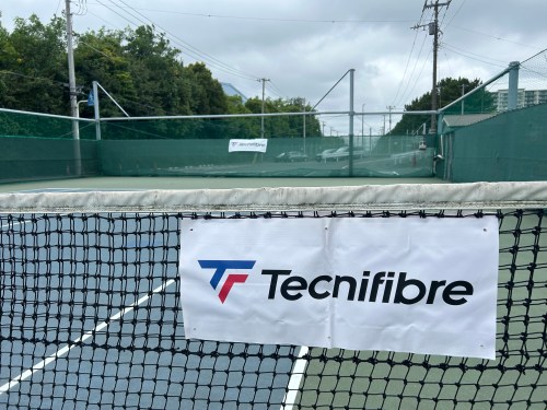 【Tecnifibre】新作アイテムのインプレと一緒に苦手克服のレッスンまで♪【テニス用品に関するブログ＠テニスショップLAFINO 冨貴塚 裕太】